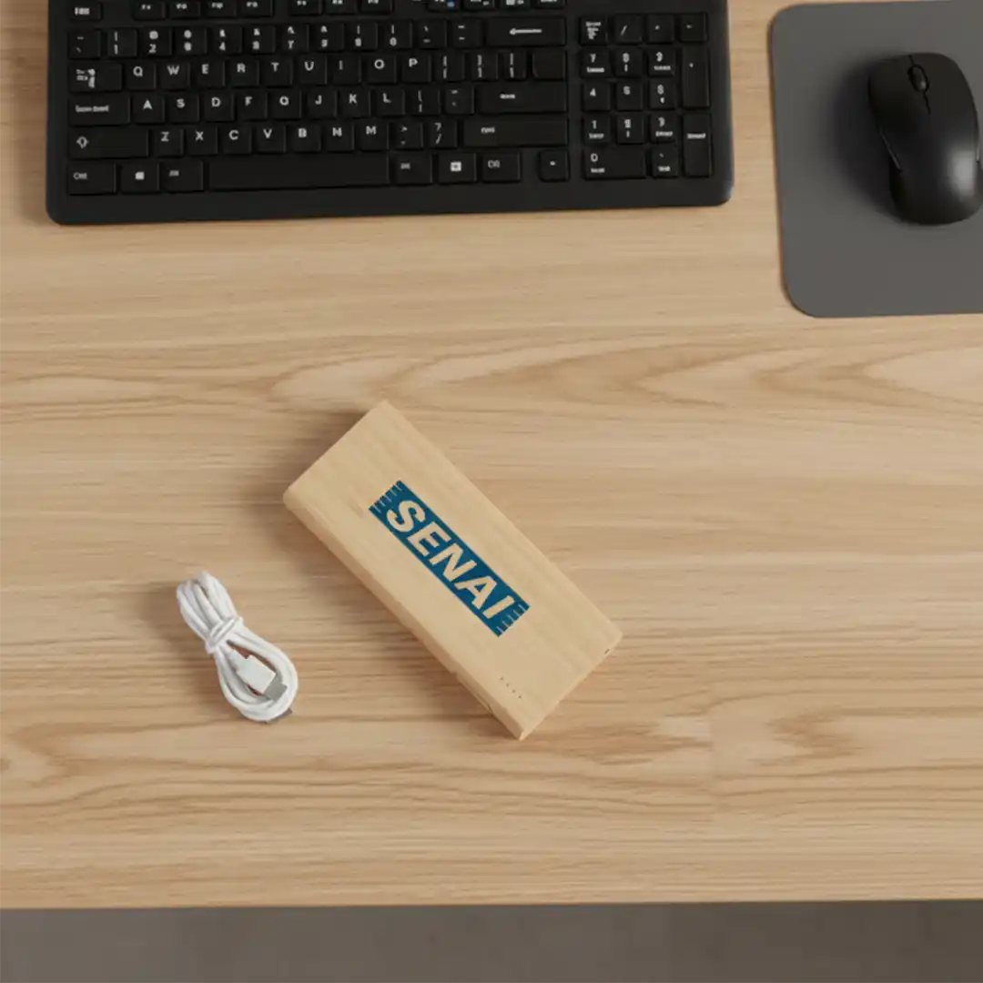 Bateria Portátil em Bambu